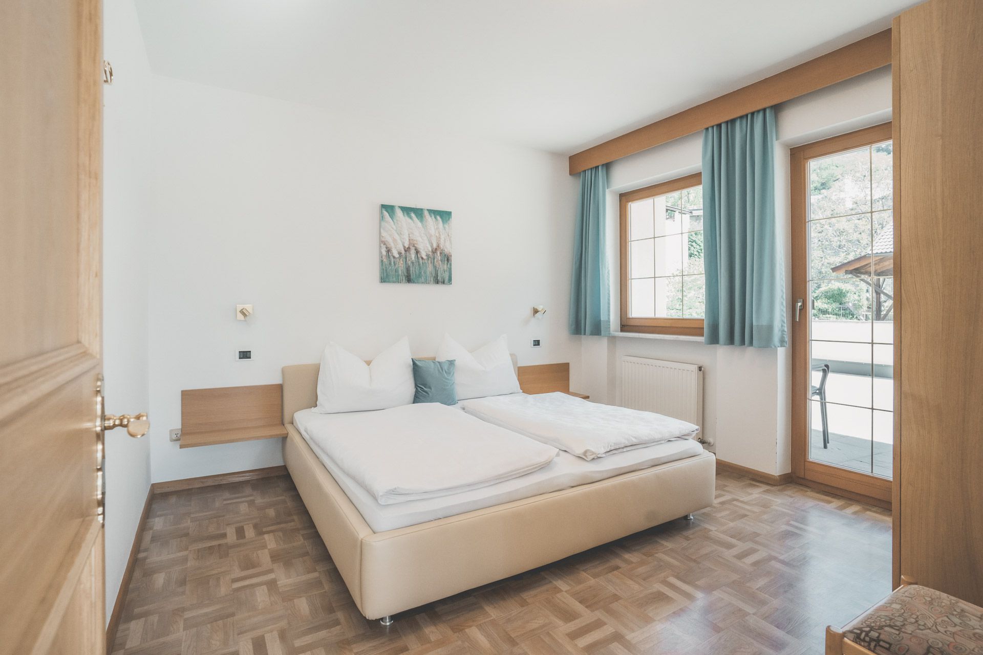 Ihre Ferienwohnung mit Schwimmbad im Vinschgau für ein perfektes Urlaubszuhause
